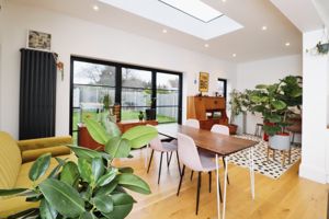 Hadleigh Road- click for photo gallery